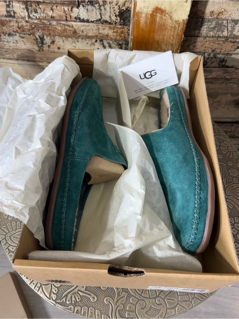 UGG • NEW Women's Tamara suede slippers in a teal green color - Picture 9 of 10